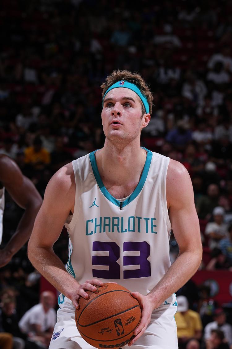 砍下22分12篮板6助攻!29号秀麦克尼利:唯一能做的就是全力以赴